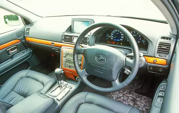 「「このクルマ、イケてんな……」でも販売は不発！　いつの日か「お宝」になるかも知れない「大穴中古車」５台」の画像