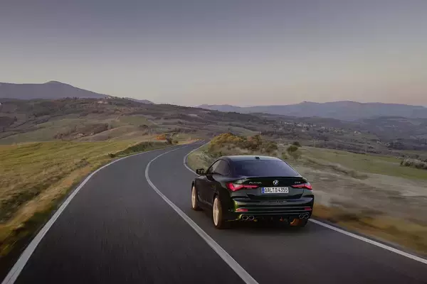 「ダイナミックな走りとエレガントな乗り心地を両立するアルピナのニューモデル！　BMW アルピナ D4 S グランクーペの予約受注を開始」の画像
