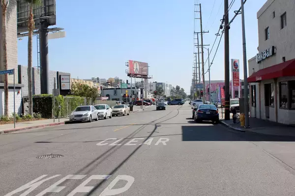 「「飲める安全な水」を洗車に使えるなんて贅沢すぎ！　海外の水道水と洗車事情とは」の画像