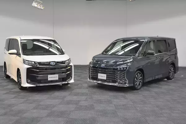 「先代ステップワゴンはぶっちゃけ大苦戦だったけど新型は？　新型ノア＆ヴォクシーと比べてみた」の画像