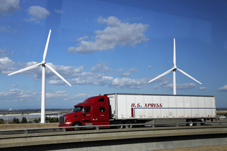 インバウンドだらけの日本で外国人ドライバーの交通マナーが問題に！　職業運転士にも外国人の採用が増えるいまどうなる日本の交通安全