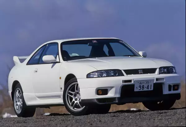 人気もないし中古も安かったよなぁ……から一転！　人生逆転ゲームを演じた中古価格爆騰の「下克上クルマ」５選