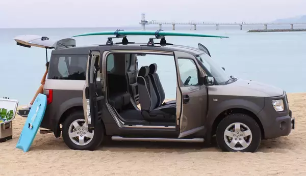 「人気もないし中古も安かったよなぁ……から一転！　人生逆転ゲームを演じた中古価格爆騰の「下克上クルマ」５選」の画像