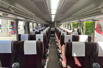 いま高速バスで問題となっている２席占有のための迷惑行為「相席ブロック」！　京王バスが逆転の発想で「２席ひとりじめシート」を打ち出した