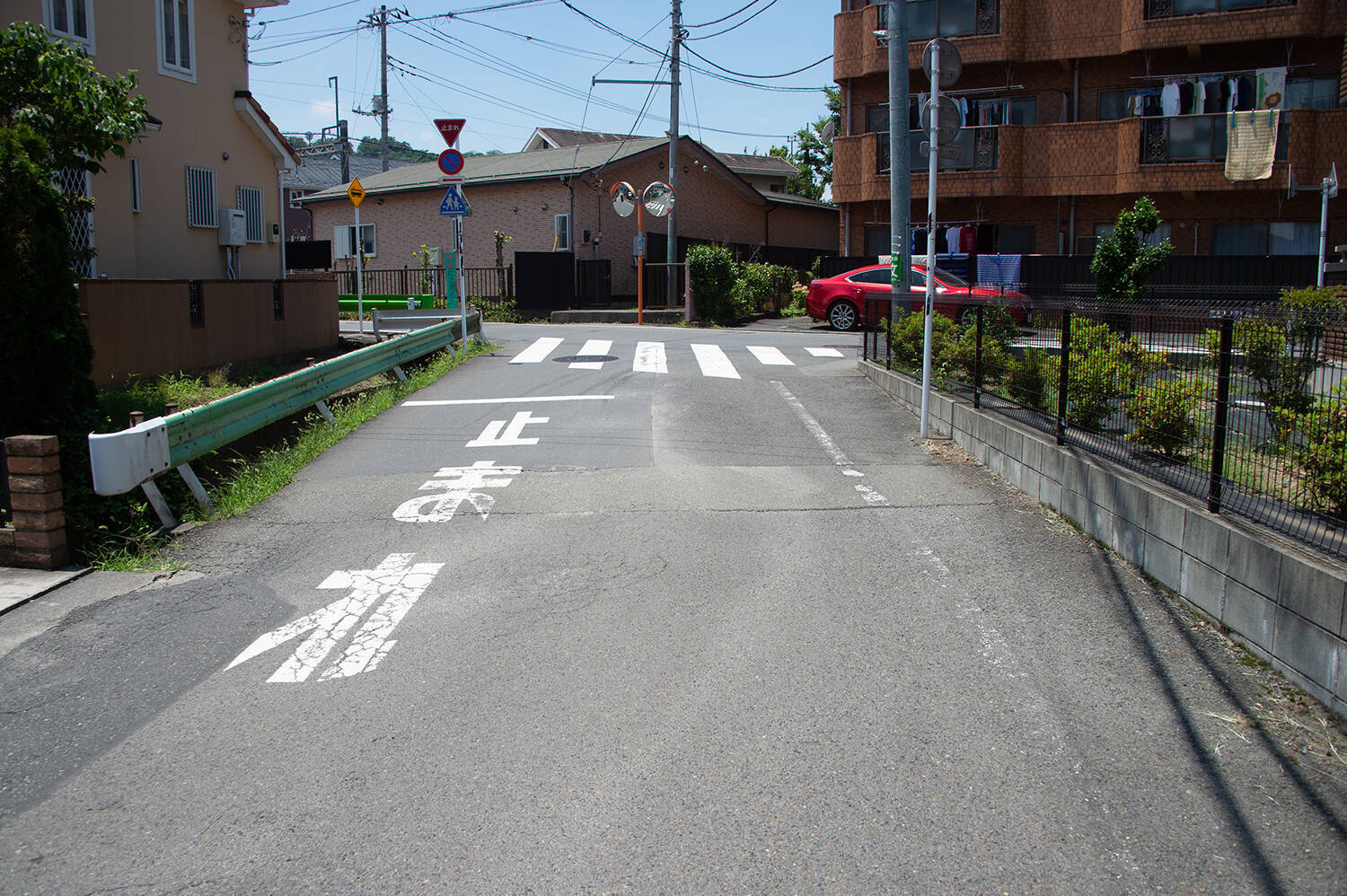 大きな交差点の角にある謎スペース！　意外と知らない「用途」とは