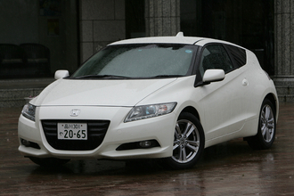 いまが買い？　1代限りで消滅したハイブリッドスポーツカー「CR-Z」の魅力とは