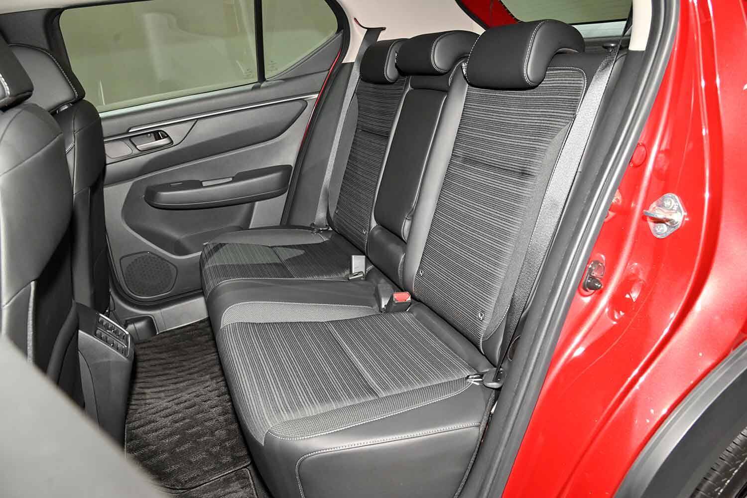 コスパいいねぇ〜どころじゃない！　値段に注目が集まりがちなホンダWR-Vのそれ以外の５つの魅力
