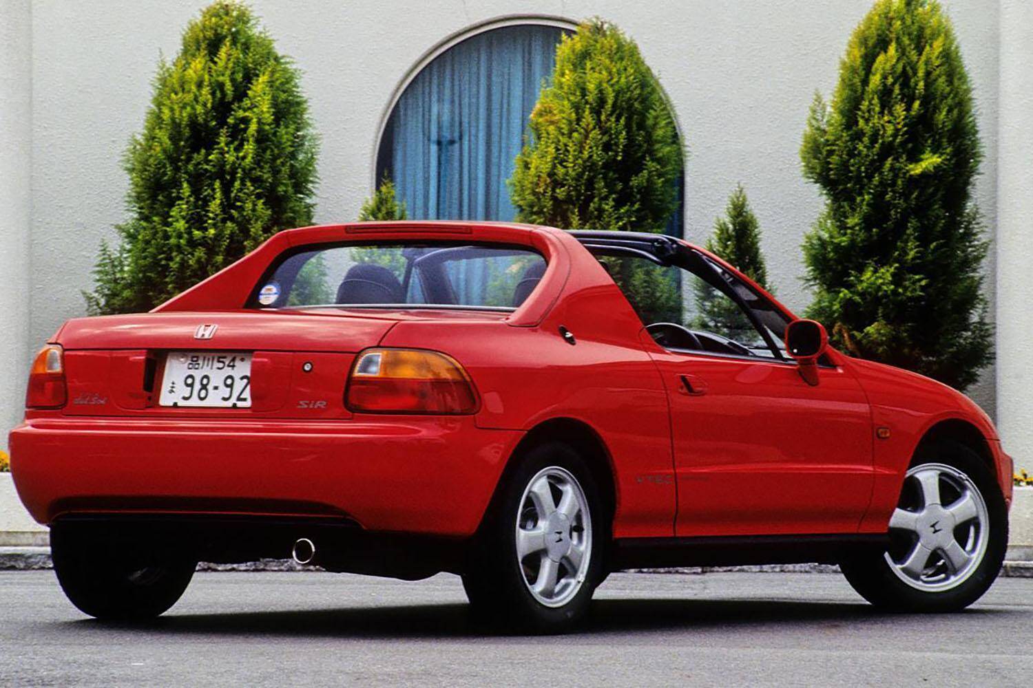 「やりすぎNISSAN」の「e-4ORCE」も真っ青！　90年代には「もっとやりすぎた日本車」が沢山あった