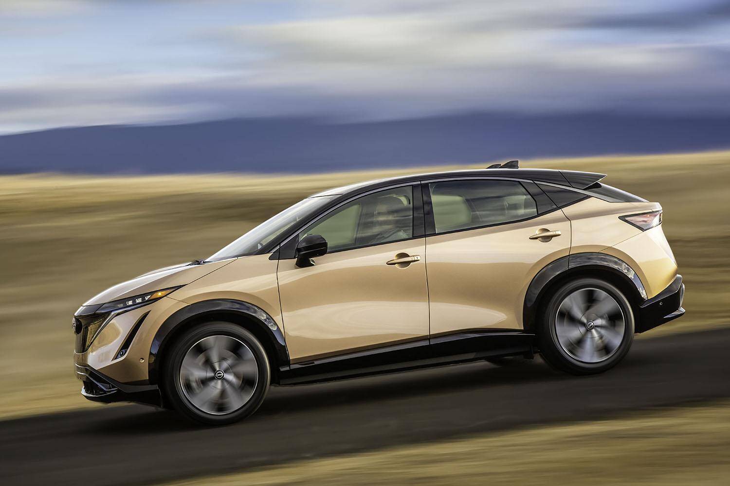 「やりすぎNISSAN」の「e-4ORCE」も真っ青！　90年代には「もっとやりすぎた日本車」が沢山あった