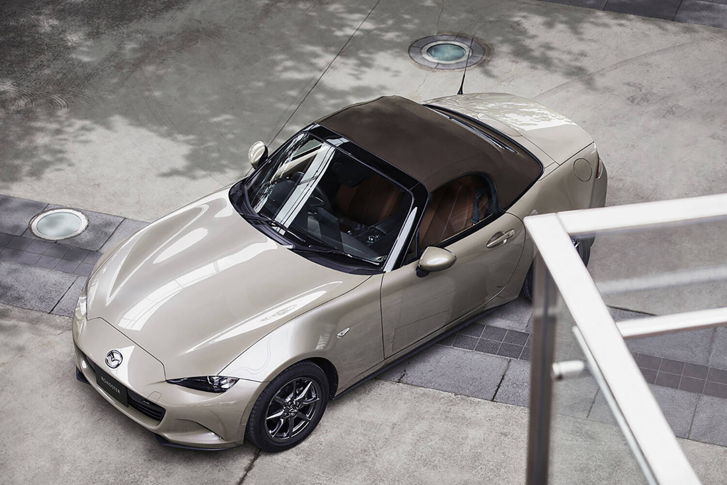 GT-Rにロードスター！　超絶人気のスポーツカー４台の歴代モデルでプロが選ぶベストバイは何代目？