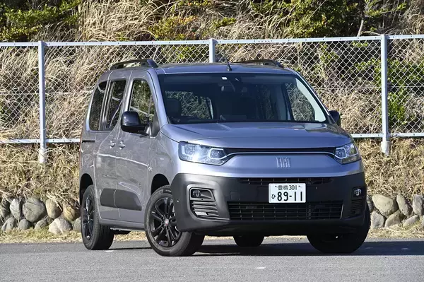 【試乗】輸入MPV２車の走りを比較！　乗用車的カングーに対してドブロはどこか商用車的な乗り味