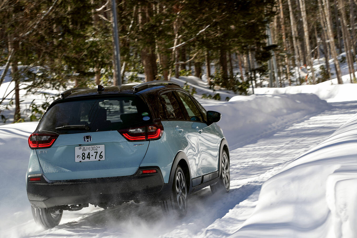 【試乗】ホンダ車のAWDモデルを雪上でブン回す！　意外な実力が明らかになった「純SUV」じゃないモデルとは