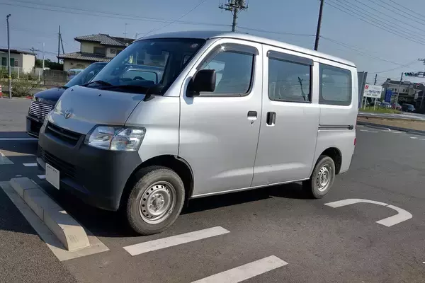 「オシャレ外遊び派にいま商用車が人気！　プロが教えるワクワクが止められない５台とは」の画像