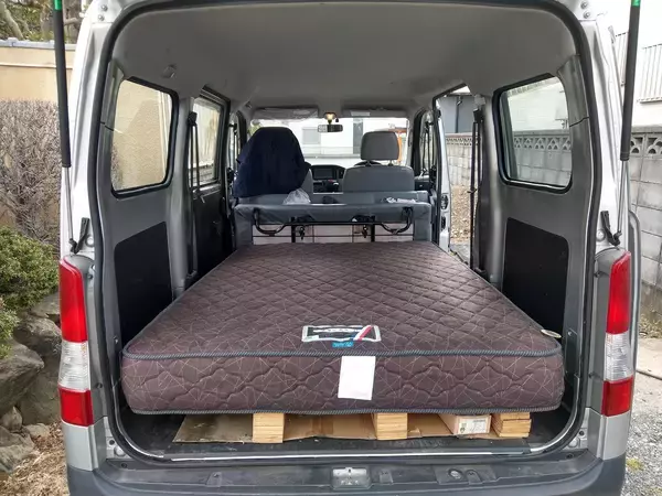 「オシャレ外遊び派にいま商用車が人気！　プロが教えるワクワクが止められない５台とは」の画像