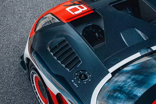 「デロリアンとフォードGTをEVで蘇らせた！　単なるEVコンバージョンじゃないリンクス・モータースの激熱な「新車」」の画像