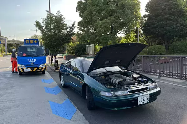 「猛暑の影響でカーバッテリーのトラブル続出！　昨年の1.5倍も売れていた！　価格も高騰しているバッテリーの「寿命を縮める」乗り方と対策とは」の画像