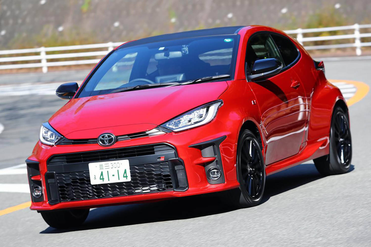 単なる「アシグルマ」は昔の話！　いまレンタカーが面白い！　非日常ドライブが味わえるオススメ「わナンバー」５台