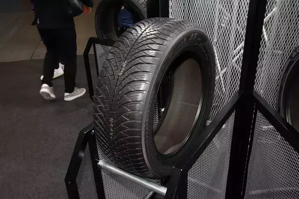 「ヨコハマブースで見つけた！　「かゆいところに手が届く」タイヤ５選【大阪オートメッセ2024】」の画像