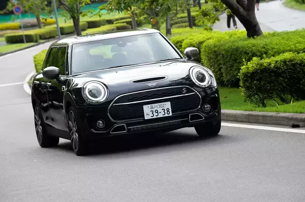 「MINIの「ゴーカートフィーリング」って何？　編集部員がクーパーS クラブマンで体感」の画像