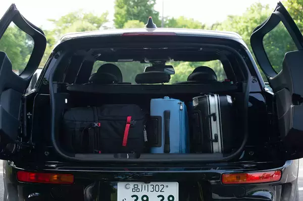 「MINIの「ゴーカートフィーリング」って何？　編集部員がクーパーS クラブマンで体感」の画像