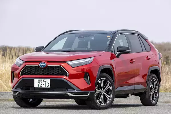 「日本で「売れない」からって侮るなかれ！　海外ではシッカリ人気を獲得している「日本車」たち」の画像