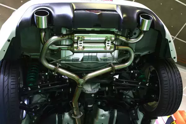 「エアクリにマフラー交換で簡単にパワーアップ！　それならなんでメーカーは最初からやらない？」の画像