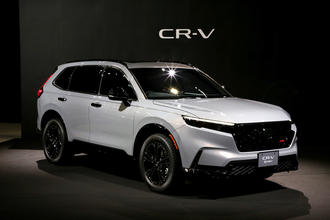 ホンダCR-Vがついに日本で復活！　パワートレインはハイブリッドのみ！　荷室もリヤシートも広くてラグジュアリーっぷりマシマシ!!