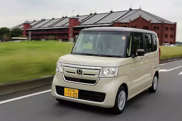 「車速連動ドアロック」はアリかナシか？　同じメーカーでも車種によって採用はまちまちな装備のメリット・デメリットを考える！