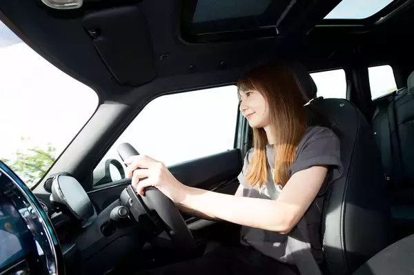 「「車速連動ドアロック」はアリかナシか？　同じメーカーでも車種によって採用はまちまちな装備のメリット・デメリットを考える！」の画像