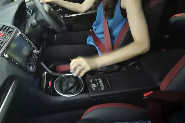 お金はない！　買い物にも使う！　でも楽しみたい！　ウソのようなワガママを網羅するクルマが探してみたら７台もあった