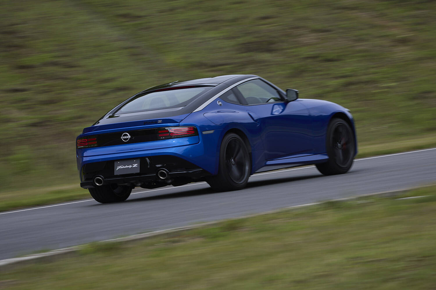 【試乗】新型フェアレディＺは期待以上の完成度！　FRを満喫できるバカッ速スポーツカーだ