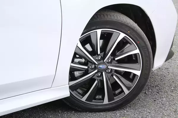 「【試乗】すでに乗ってるレヴォーグの走りが「アップデート」される！　スバルの新サービス「SUBAROAD」と「e-Tuneダンパー」が控えめにいってもアリだった」の画像