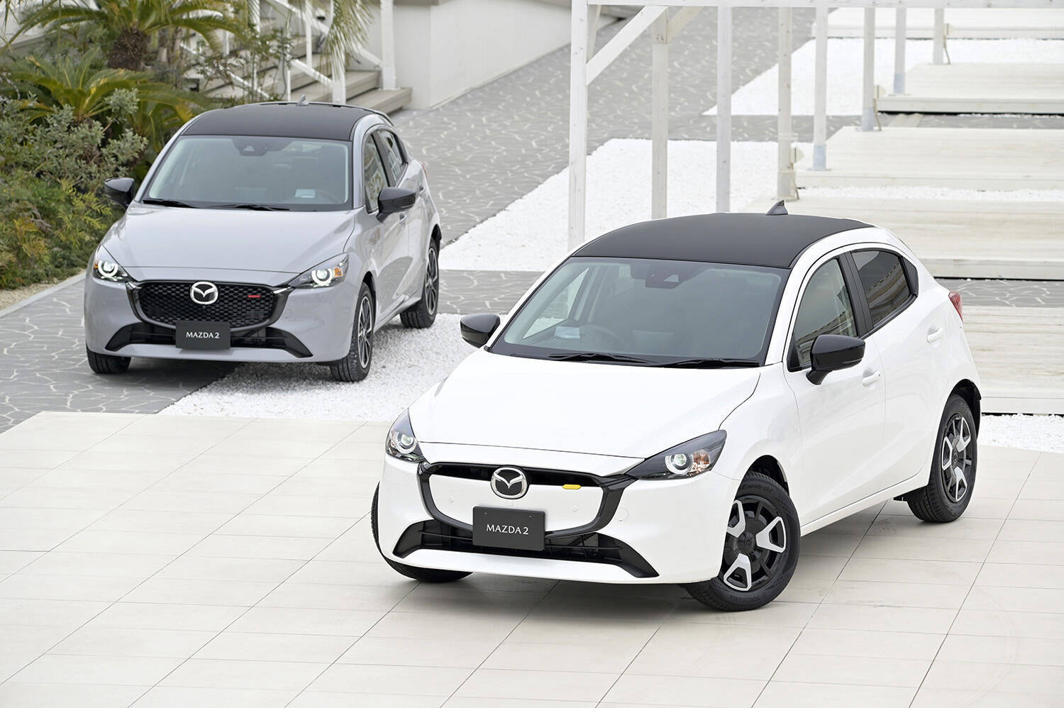 普通の値段なのに漂う「タダモノじゃない感」！　高級車乗りにマウントを取られないクルマ５台