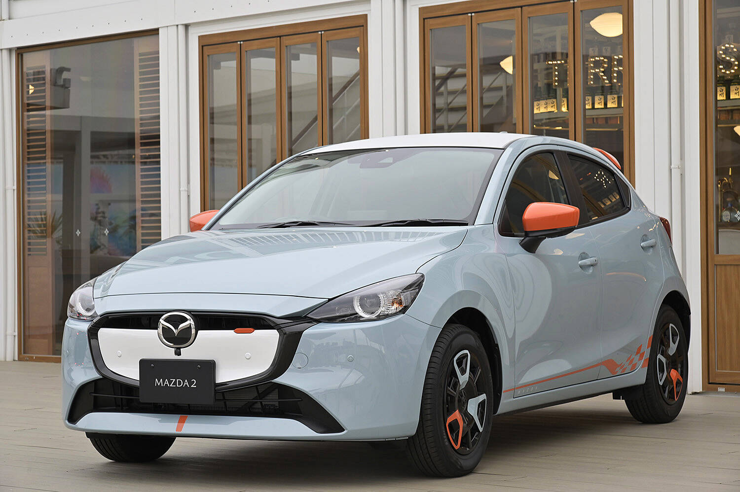 普通の値段なのに漂う「タダモノじゃない感」！　高級車乗りにマウントを取られないクルマ５台