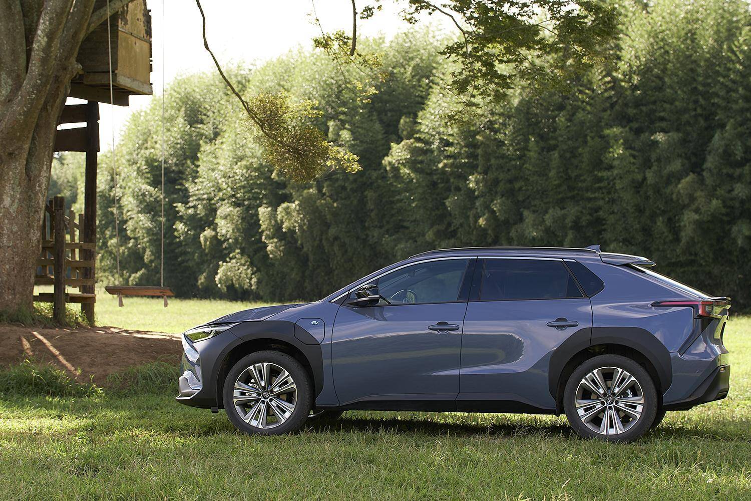 FWDモデルなら594万円でAWDモデルは638万円から！　5月12日からスバル・ソルテラの受注受付開始