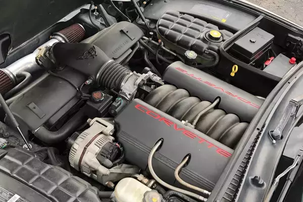 「人生一度は経験したいリトラクタブルヘッドライト車！　いまならまだ安価に入手可能な中古モデル４台」の画像