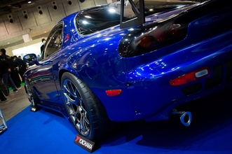 究極のRX-7が爆誕！　３ローターのNAロータリーをぶち込んだ圧倒的なコーナリングマシン