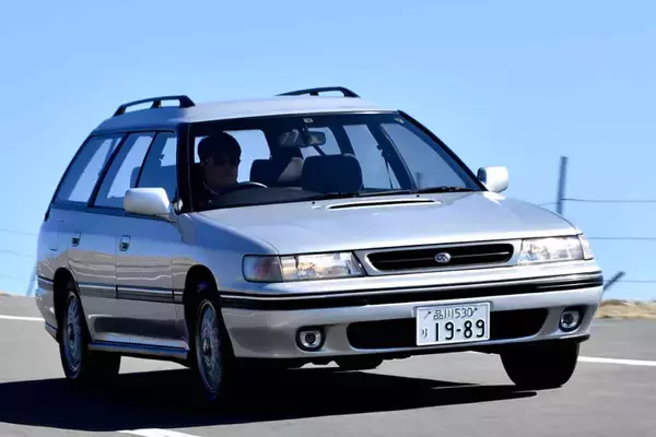 「かつて新車には季節によって売れる「旬のクルマ」があった！　新車ディーラーが昔のような「季節戦略」をとれなくなったワケ」の画像