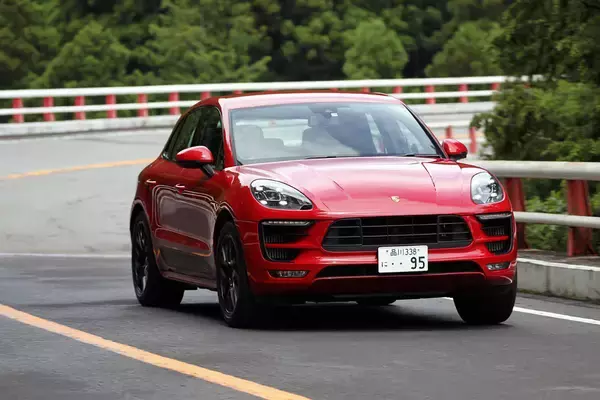 「猫も杓子もSUVに乗る時代！　レーシングドライバーを納得させた「本当に走りのいい」SUVの実名とは」の画像