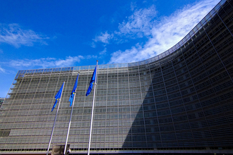 ＥＵの「全部ゼロエミッション車に」→「やっぱ現実的じゃなかったわ」の方向転換！　エンジン車好きが「これでずっとエンジン車に乗れる」は楽観すぎ？