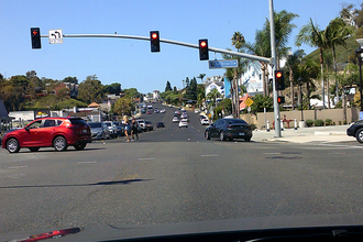 飲酒運転OKな国があるってマジ？　予備のメガネを積んでないと違反!?　世界には日本人の常識じゃ図れない交通ルールが存在する