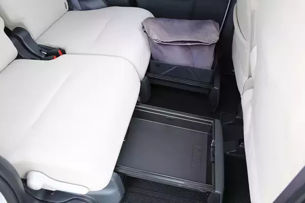 「いいクルマだからこそ気になる！　人気車５台に潜む「意外な欠点」とは」の画像