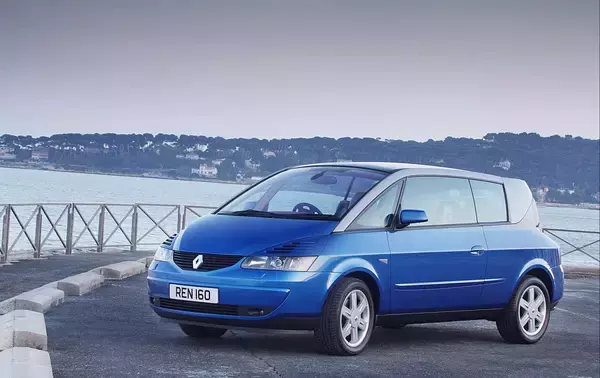 「誰のマネでもないしマネもされない一匹狼！　所属不明の「謎ジャンル」クルマ４台」の画像