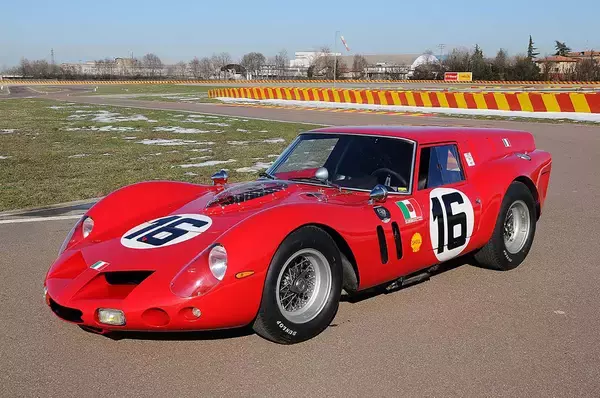 「こんなレストランあったら最高!?　クルマ好きが食い付く「コース料理のメニュー」を考えてみた」の画像