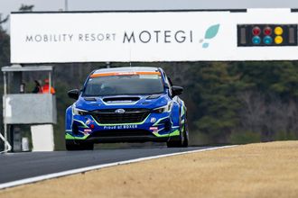 新マシンで剛性感が爆上がりも緊急事態発生！　クロストレックにレヴォーグレイバックのフロントマスクを組み合わせた「ハイパフォＸ２」がＳ耐デビューで見せた実力の片鱗