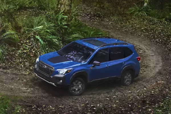 「スバルの屋台骨を支えるSUVのフラッグシップ！　人気モデルへと成長したフォレスターを振り返る」の画像