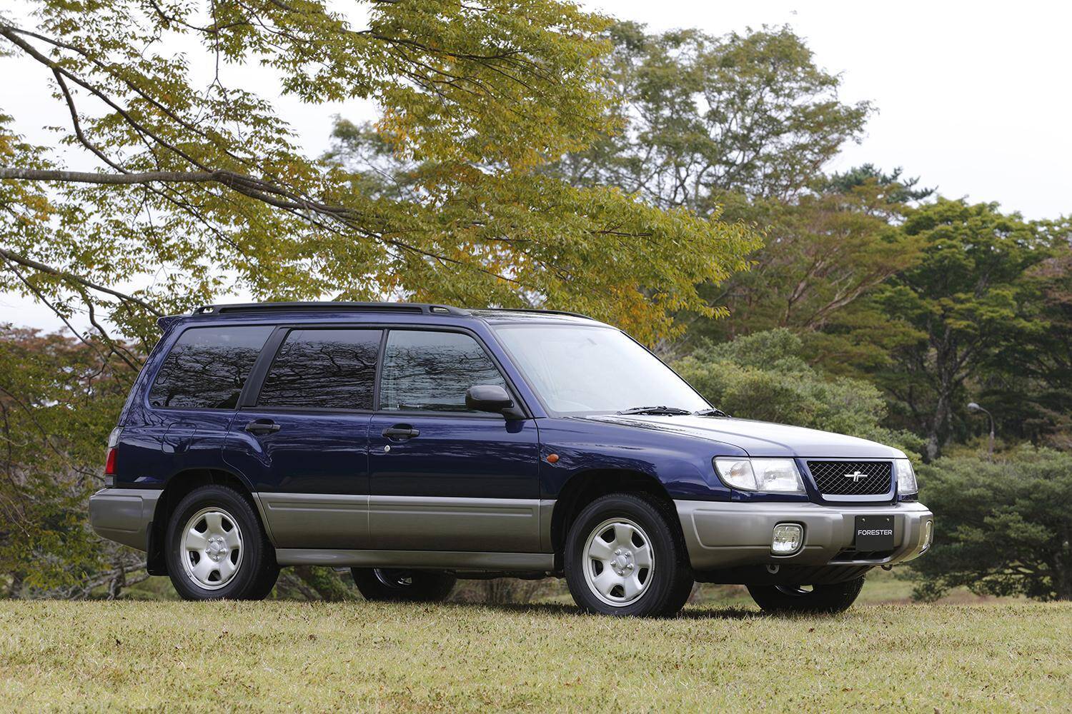 スバルの屋台骨を支えるSUVのフラッグシップ！　人気モデルへと成長したフォレスターを振り返る