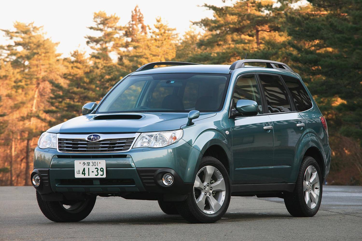 スバルの屋台骨を支えるSUVのフラッグシップ！　人気モデルへと成長したフォレスターを振り返る