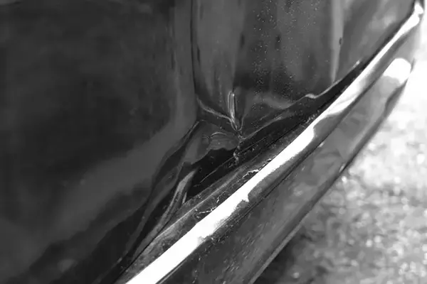 職人不足！　仕事も激減！　クルマ自体が修理困難!!　いま「板金塗装業界」を取り巻く環境が「壊滅的」だった