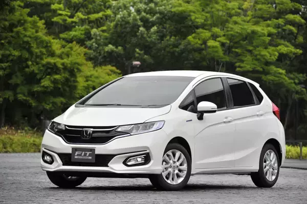 「ハイブリッドの仕組みやメリット・デメリットを解説！　おすすめのモデルも紹介」の画像